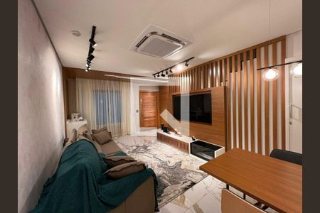 Casa à venda com 4 quartos, 190m² em Vila Carrão, São Paulo