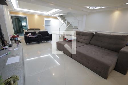 Sala 1 de casa à venda com 6 quartos, 500m² em Parque das Nações, Santo André