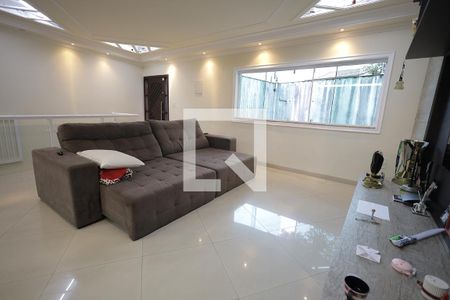 Sala 1 de casa à venda com 6 quartos, 500m² em Parque das Nações, Santo André