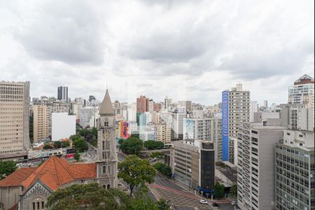 Vista da Sala/Quarto de kitnet/studio à venda com 1 quarto, 28m² em Bela Vista, São Paulo