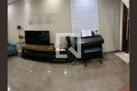 Casa à venda com 4 quartos, 101m² em Quitaúna, Osasco