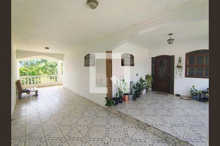 Casa à venda com 3 quartos, 290m² em Vila Iguacu, Várzea Paulista