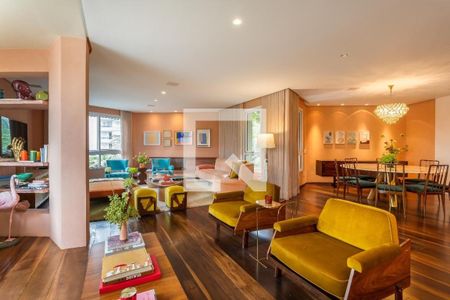 Apartamento à venda com 3 quartos, 271m² em Moema, São Paulo