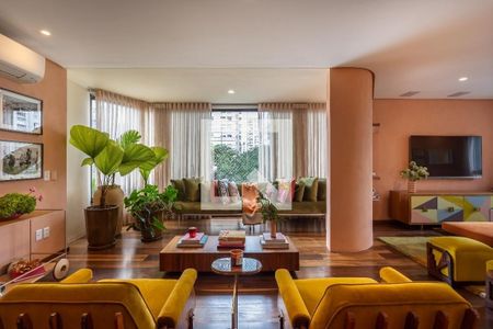 Apartamento à venda com 3 quartos, 271m² em Moema, São Paulo