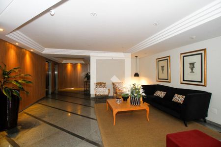 Hall Social de apartamento para alugar com 1 quarto, 116m² em Pinheiros, São Paulo