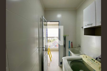 Sala/Cozinha de apartamento para alugar com 1 quarto, 53m² em Vila Caiçara, Praia Grande