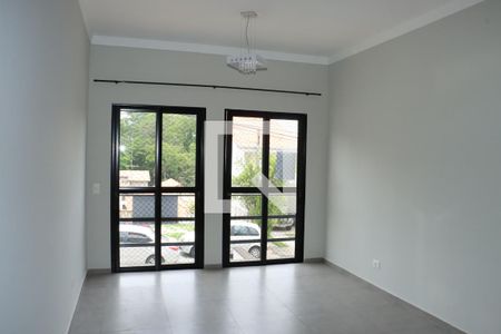 Casa de Condomínio para alugar com 3 quartos, 145m² em Jardim Rio das Pedras, Cotia