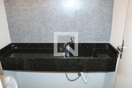 Casa de Condomínio para alugar com 3 quartos, 145m² em Jardim Rio das Pedras, Cotia