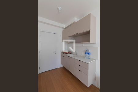 Studio de kitnet/studio para alugar com 1 quarto, 21m² em Itaquera, São Paulo