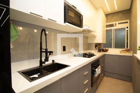 Sala/Cozinha de apartamento para alugar com 3 quartos, 73m² em Jardim Cocaia, Guarulhos