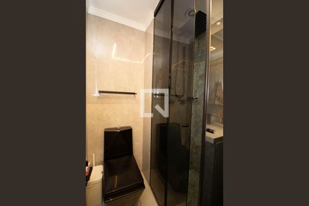 Banheiro de apartamento para alugar com 3 quartos, 73m² em Jardim Cocaia, Guarulhos