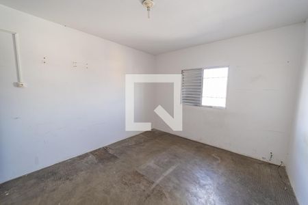 Quarto  de casa à venda com 2 quartos, 140m² em Vila Paranagua, São Paulo