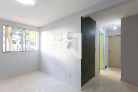 Sala de apartamento para alugar com 2 quartos, 46m² em Vila Curuçá Velha, São Paulo