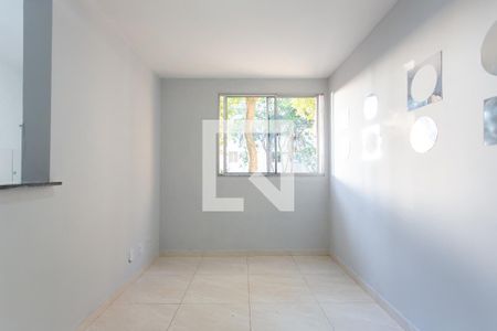 Sala de apartamento para alugar com 2 quartos, 46m² em Vila Curuçá Velha, São Paulo