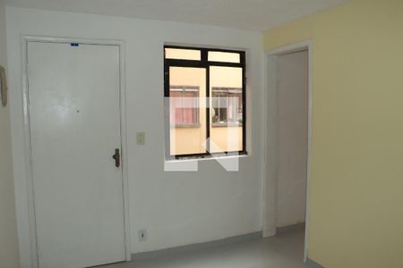 Apartamento para alugar com 2 quartos, 47m² em Parque Jane, Embu das Artes