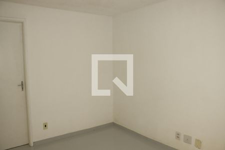 Sala de apartamento para alugar com 2 quartos, 47m² em Parque Jane, Embu das Artes