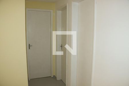 Apartamento para alugar com 2 quartos, 47m² em Parque Jane, Embu das Artes