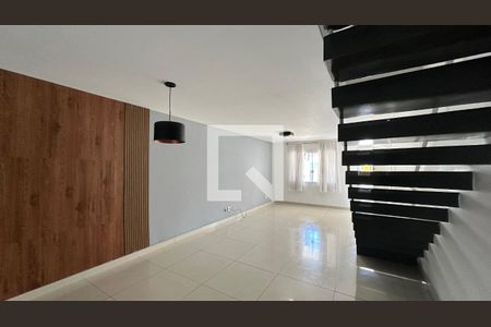 Sala de apartamento para alugar com 3 quartos, 160m² em Vargem Pequena, Rio de Janeiro