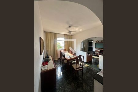 Sala de casa para alugar com 3 quartos, 100m² em Centro, Mesquita