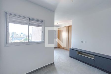 Sala de kitnet/studio para alugar com 1 quarto, 30m² em Vila Carrão, São Paulo