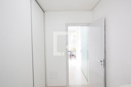 Área de Serviço de casa de condomínio para alugar com 4 quartos, 310m² em Jardim Karaíba, Uberlândia