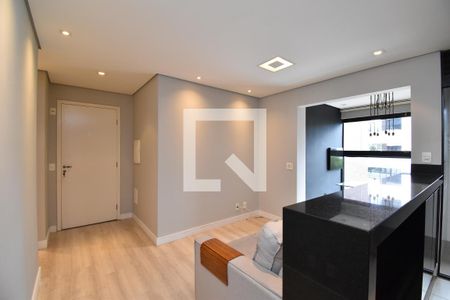 Sala e Cozinha de apartamento para alugar com 1 quarto, 45m² em Campina do Siqueira, Curitiba