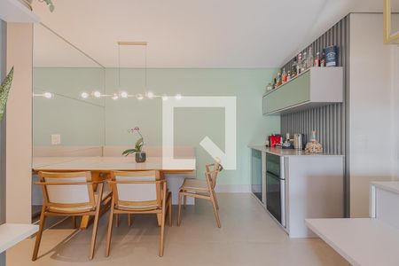 Sala de apartamento à venda com 2 quartos, 69m² em Pinheiros, São Paulo