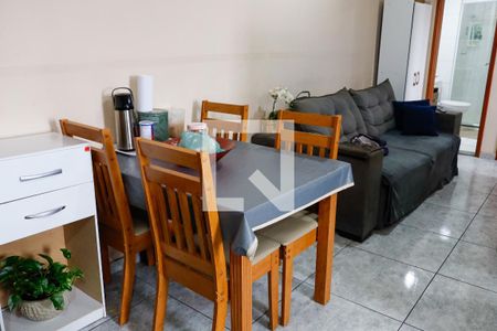 sala de apartamento para alugar com 2 quartos, 46m² em Santa Maria, Osasco