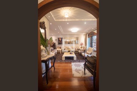 Sala de casa à venda com 4 quartos, 320m² em Tristeza, Porto Alegre