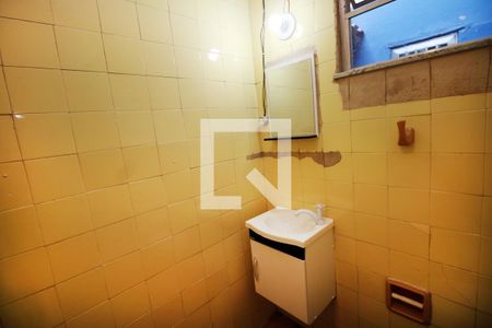 Banheiro Social de casa para alugar com 1 quarto, 40m² em Penha, Rio de Janeiro