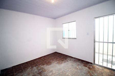 Sala de casa para alugar com 1 quarto, 40m² em Penha, Rio de Janeiro