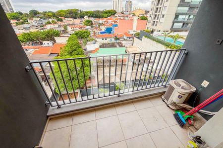 Varanda de kitnet/studio para alugar com 1 quarto, 27m² em Ipiranga, São Paulo