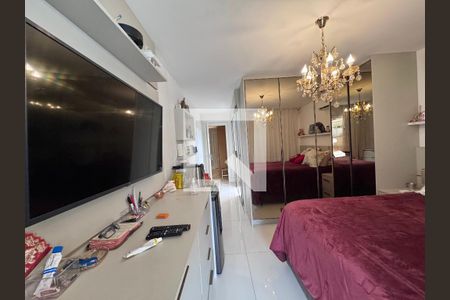 Suíte1 de casa de condomínio à venda com 5 quartos, 371m² em Recreio dos Bandeirantes, Rio de Janeiro