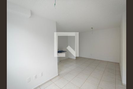 Sala de apartamento para alugar com 2 quartos, 43m² em Curicica, Rio de Janeiro