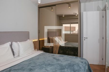 Suíte de apartamento à venda com 2 quartos, 96m² em Vila Anglo Brasileira, São Paulo
