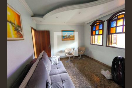 Casa à venda com 4 quartos, 420m² em Bonfim, Belo Horizonte
