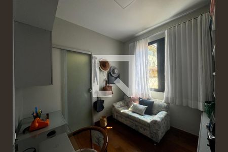 Apartamento à venda com 3 quartos, 102m² em Sagrada Família, Belo Horizonte
