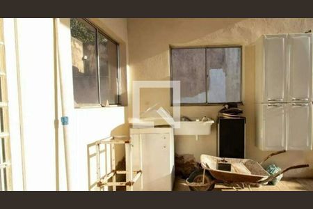 Casa à venda com 3 quartos, 800m² em Parque São Quirino, Campinas