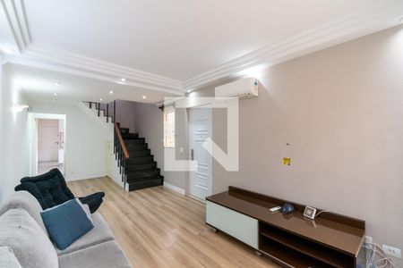 Sala  de casa para alugar com 3 quartos, 175m² em Vila Mira, São Paulo