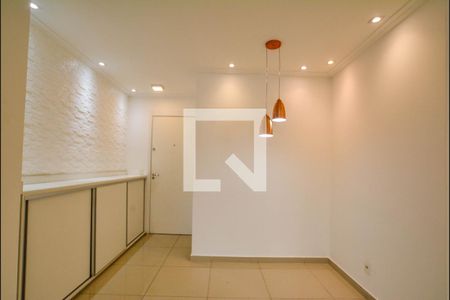 Sala de apartamento para alugar com 2 quartos, 73m² em Campestre, Santo André