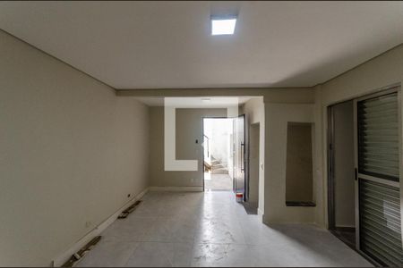 Sala 1 de casa para alugar com 3 quartos, 140m² em Freguesia do Ó, São Paulo