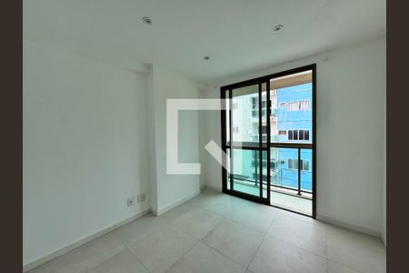 Quarto de apartamento para alugar com 2 quartos, 75m² em Recreio dos Bandeirantes, Rio de Janeiro