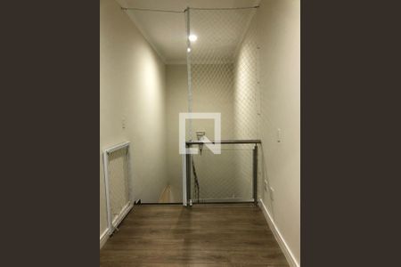 Casa para alugar com 4 quartos, 226m² em Jardim Ipaussurama, Campinas