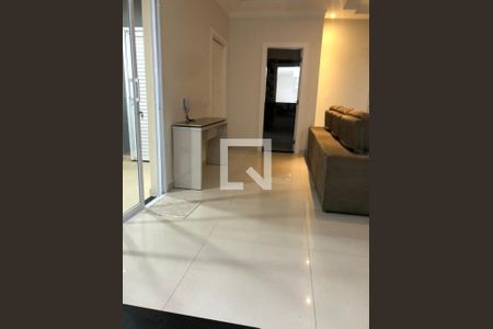 Casa para alugar com 4 quartos, 226m² em Jardim Ipaussurama, Campinas