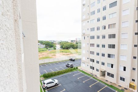 Vista do Quarto 1 de apartamento para alugar com 2 quartos, 45m² em Vila Satúrnia, Campinas