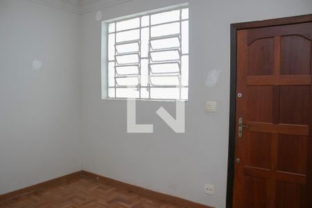 Casa à venda com 4 quartos, 100m² em Santa Tereza, Belo Horizonte