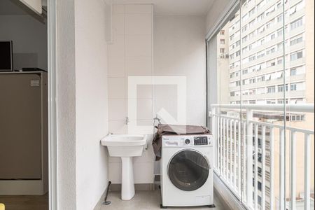 Varanda da Sala/Quarto de kitnet/studio para alugar com 1 quarto, 42m² em Centro Histórico de São Paulo, São Paulo