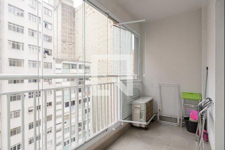 Varanda da Sala/Quarto de kitnet/studio para alugar com 1 quarto, 42m² em Centro Histórico de São Paulo, São Paulo