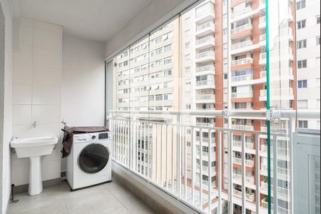 Varanda da Sala/Quarto de kitnet/studio para alugar com 1 quarto, 42m² em Centro Histórico de São Paulo, São Paulo