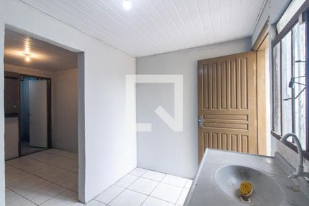 Sala/Cozinha de casa para alugar com 1 quarto, 25m² em Tatuquara, Curitiba